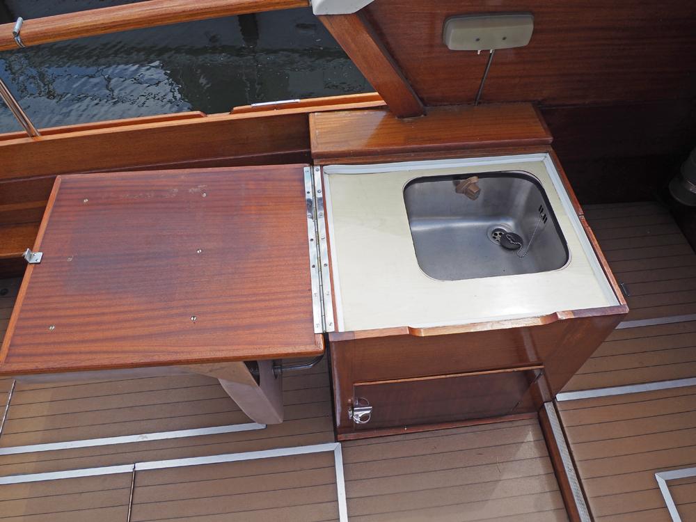 Stuurhuis, Accommodatie